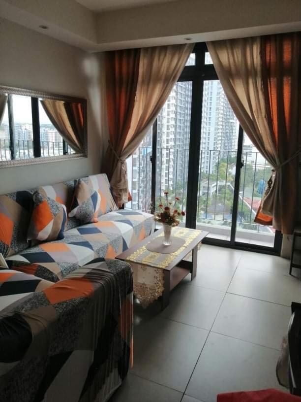 12 -A Portovita North Tower Quezon City Dış mekan fotoğraf